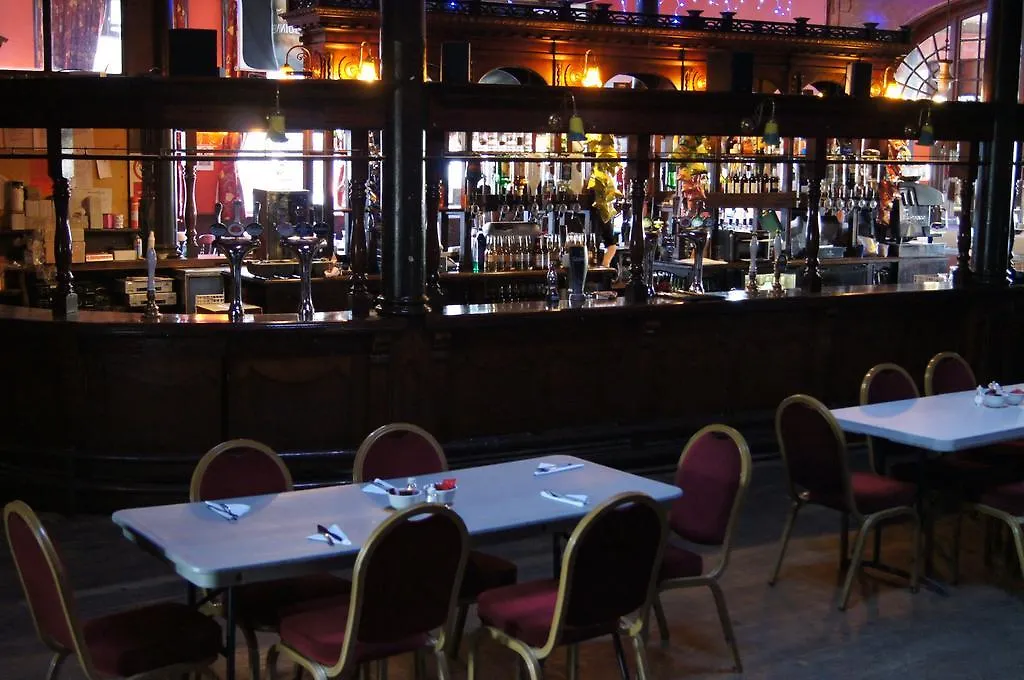 The Central Hotel London